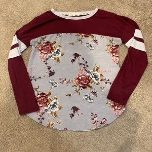 Rewind-Women’s Long Sleeve Sz S